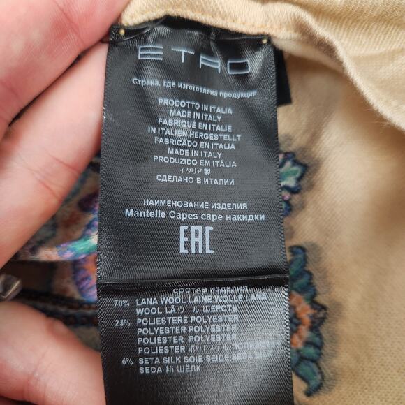 Etro Wool-Blend Cape Shawl Cream Open Front One Size - Picture 9 of 10